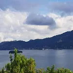 By Maggiore With Garden Views Dom wakacyjny Verbania