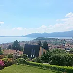 By Maggiore With Garden Views Verbania