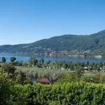 By Maggiore With Garden Views Verbania