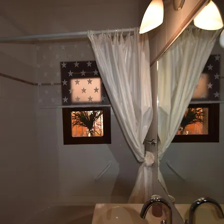 Hébergement de vacances By Maggiore With Garden Views Verbania