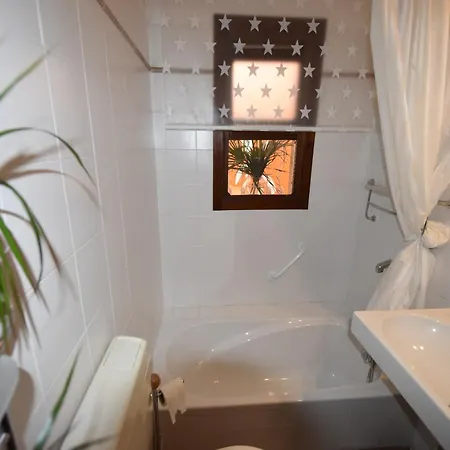 By Maggiore With Garden Views *