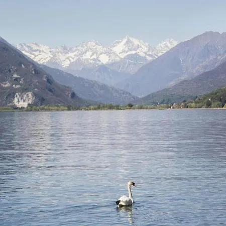 度假居 By Maggiore With Garden Views 韦尔巴尼亚