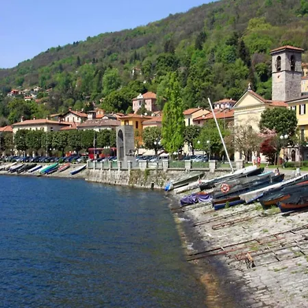 בית נופש By Maggiore With Garden Views